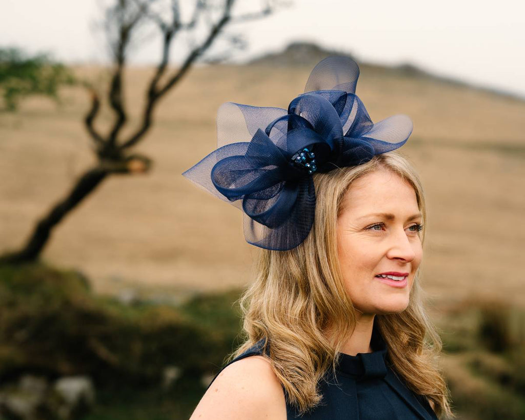 navy blue fascinator - wedding outfit headwear hat